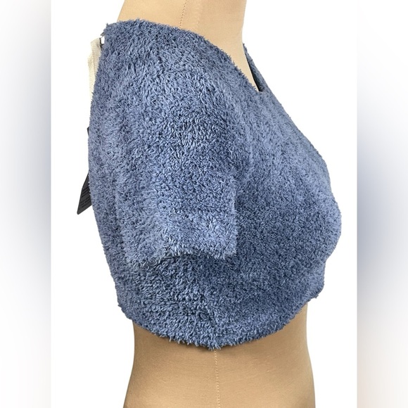 Urban Renewal Remnants Fuzzy Baby Tee NWT Size XS - Picture 7 of 11